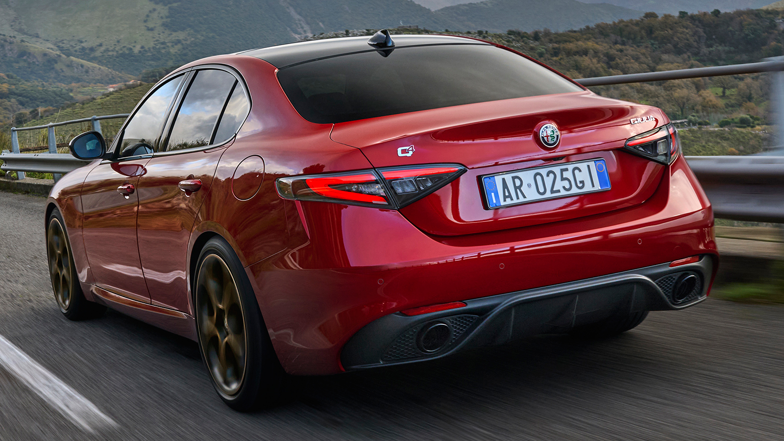 Η νέα έκδοση Intensa είναι η κορυφαία της Alfa Romeo